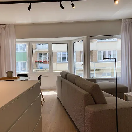 Διαμέρισμα Lou Luxueus Vlakbij Zee