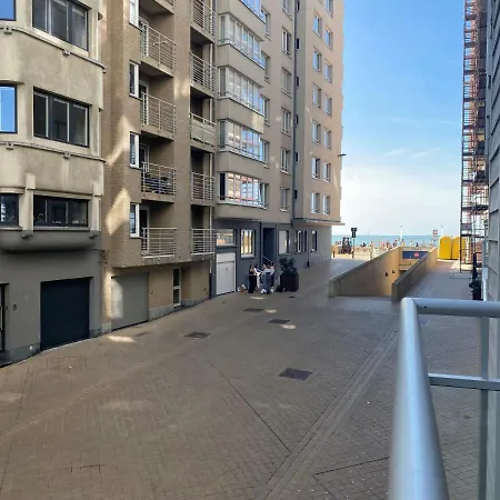 Lou Luxueus Vlakbij Zee * Oostende