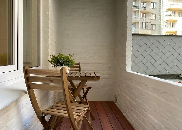 Lou Luxueus Vlakbij Zee Ostenda